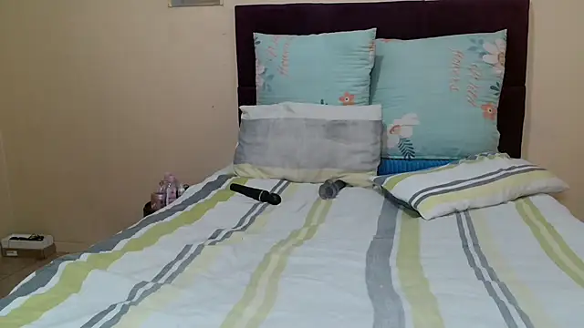 Bbw255 online show from November 30, 6:39 am