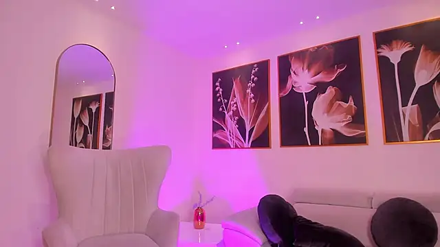 Snapshot of BellaCarteer_ chatting on January 31, 3:44 pm BellaCarteer  online show from January 31, 3:44 pm