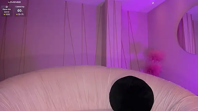 Snapshot of BellaCarteer_ chatting on February 4, 5:55 pm BellaCarteer  online show from February 4, 5:55 pm