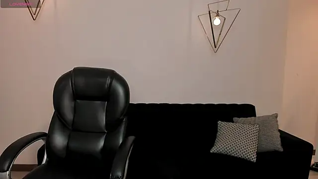 BellaCarteer  online show from November 4, 11:42 am