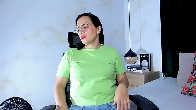 africa holmes online show from March 15, 1:52 am