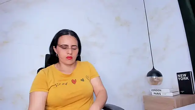 africa holmes online show from September 11, 1:49 am