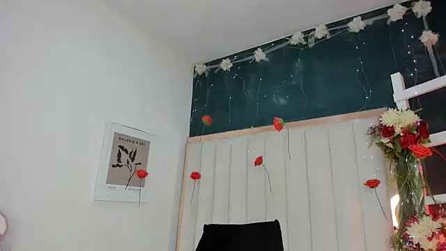 africa holmes online show from April 22, 2:25 am