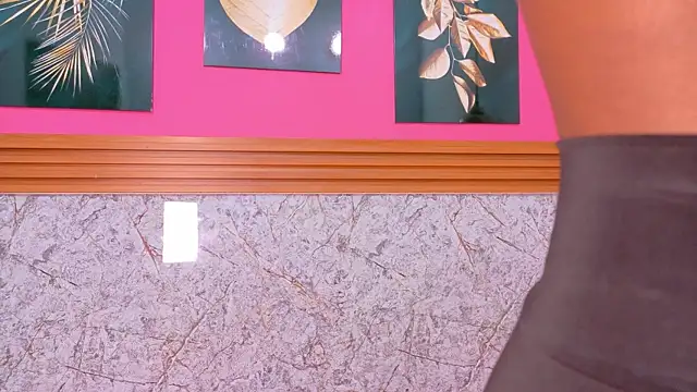 kinkyandsavage online show from January 8, 8:11 pm