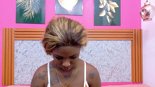 kinkyandsavage online show from January 9, 7:48 pm