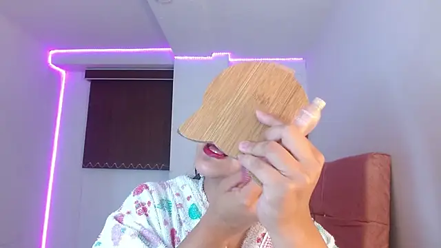 mariilulp303av online show from January 22, 9:57 am