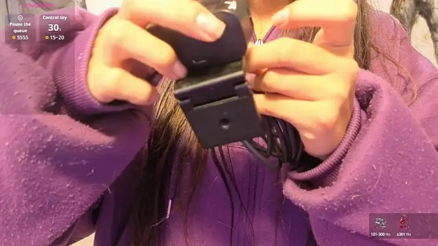 kittystart tay online show from October 17, 11:46 am