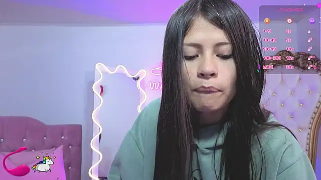 kittystart tay online show from November 25, 11:43 am