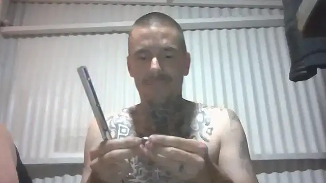 DaddyDifferent online show from April 20, 10:29 am