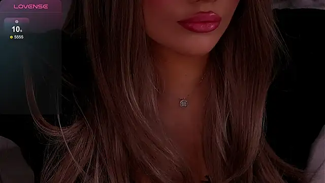 Snapshot of Graciane_Lee chatting on November 13, 3:55 pm Graciane Lee online show from November 13, 3:55 pm