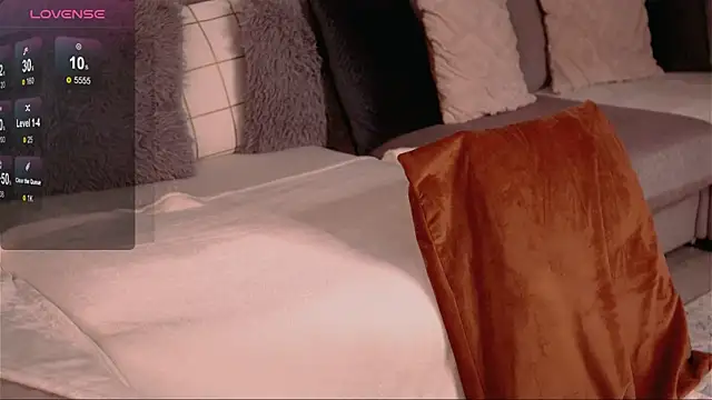 Graciane Lee online show from December 17, 12:44 pm