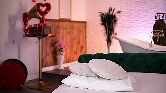 Jenna Day online show from March 13, 7:59 am