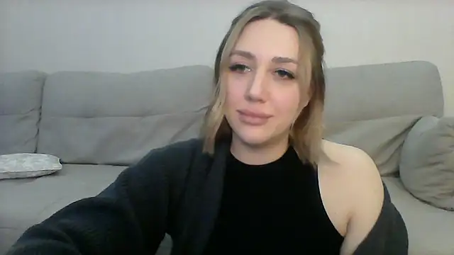 Snapshot of VickyLove047 chatting on January 9, 8:44 pm VickyLove047 online show from January 9, 8:44 pm