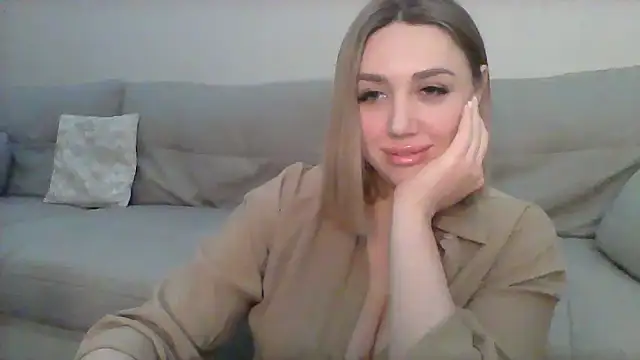 Snapshot of VickyLove047 chatting on January 16, 7:28 am VickyLove047 online show from January 16, 7:28 am