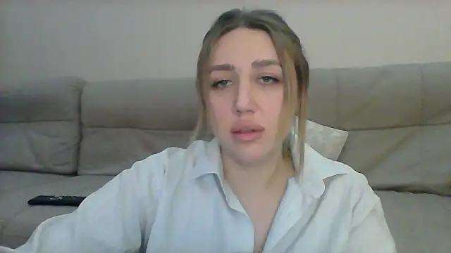 Snapshot of VickyLove047 chatting on January 24, 7:39 pm VickyLove047 online show from January 24, 7:39 pm