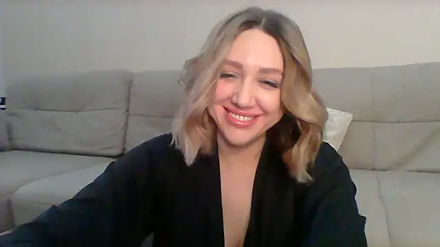 Snapshot of VickyLove047 chatting on February 15, 7:16 am VickyLove047 online show from February 15, 7:16 am