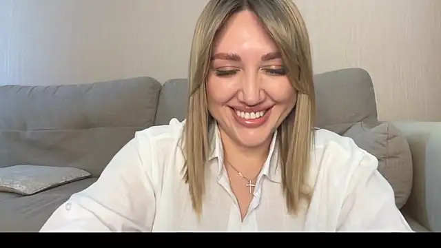 Snapshot of VickyLove047 chatting on July 11, 7:44 am VickyLove047 online show from July 11, 7:44 am