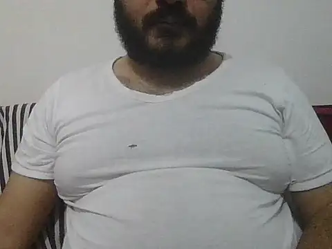 UrfavSlaveBitch online show from March 4, 5:08 pm