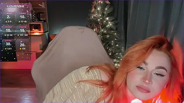 Snapshot of Flower_Camellia77 chatting on December 24, 10:39 pm Flower Camellia77 online show from December 24, 10:39 pm