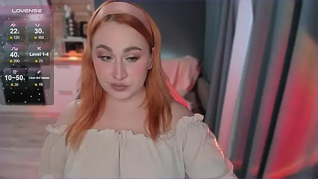 Snapshot of Flower_Camellia77 chatting on January 13, 5:23 am Flower Camellia77 online show from January 13, 5:23 am