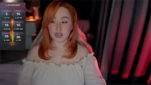 Snapshot of Flower_Camellia77 chatting on February 18, 7:19 pm Flower Camellia77 online show from February 18, 7:19 pm