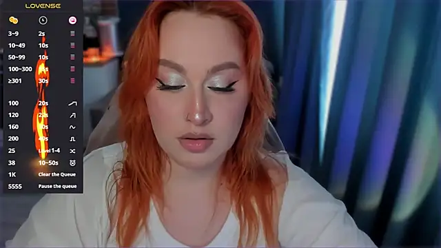 Snapshot of Flower_Camellia77 chatting on March 5, 9:05 am Flower Camellia77 online show from March 5, 9:05 am