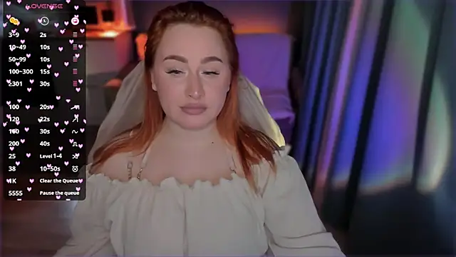 Snapshot of Flower_Camellia77 chatting on March 7, 8:11 pm Flower Camellia77 online show from March 7, 8:11 pm