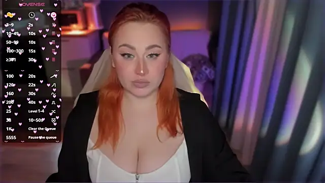 Snapshot of Flower_Camellia77 chatting on March 13, 11:05 pm Flower Camellia77 online show from March 13, 11:05 pm