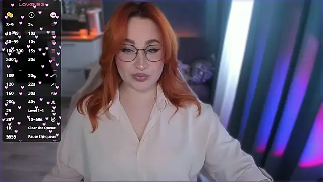 Snapshot of Flower_Camellia77 chatting on March 21, 6:05 am Flower Camellia77 online show from March 21, 6:05 am