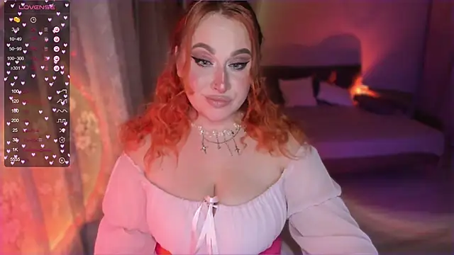 Snapshot of Flower_Camellia77 chatting on September 24, 12:36 am Flower Camellia77 online show from September 24, 12:36 am