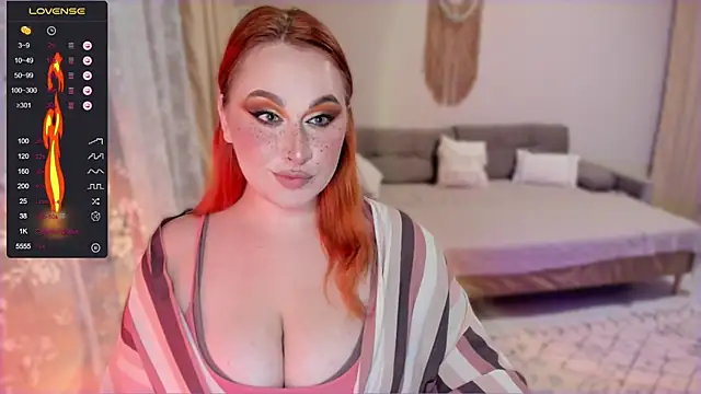 Snapshot of Flower_Camellia77 chatting on September 25, 9:40 pm Flower Camellia77 online show from September 25, 9:40 pm