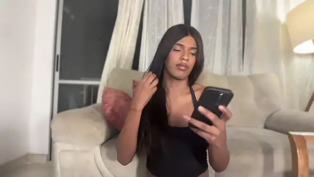 Snapshot of leila_seasiren chatting on July 29, 11:58 pm leila seasiren online show from July 29, 11:58 pm