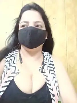 hornycoupleJandS online show from June 2, 7:27 pm