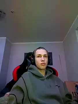 Wommeland online show from October 26, 3:34 am