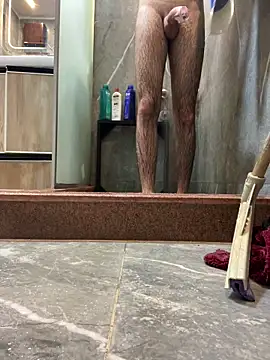 hamoo23p online show from December 19, 7:10 pm