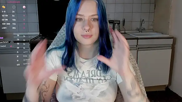 tender kiitty online show from September 14, 2:49 pm