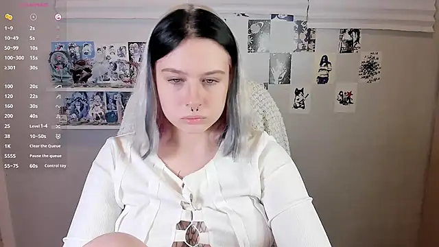 tender kiitty online show from October 29, 8:43 pm