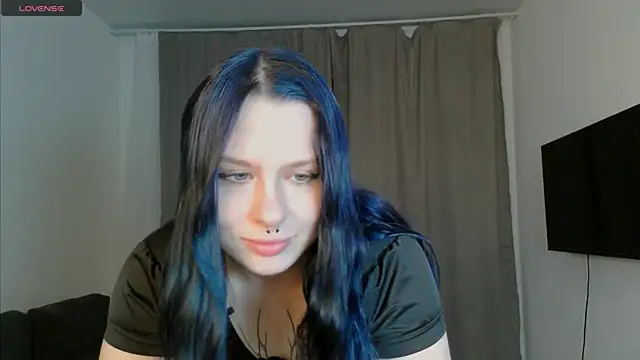 Snapshot of tender_kiitty chatting on July 8, 11:31 pm tender kiitty online show from July 8, 11:31 pm