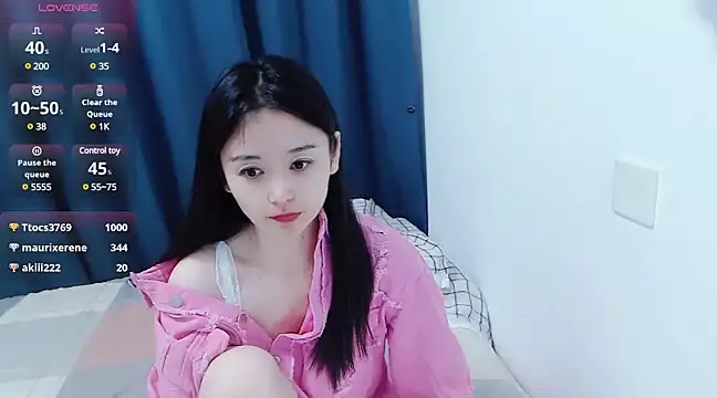Snapshot of CN-Babycat chatting on February 21, 8:40 am CN-Babycat online show from February 21, 8:40 am