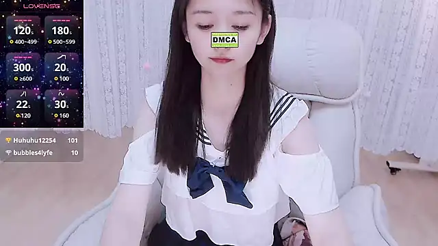 Snapshot of CN-Babycat chatting on March 11, 5:49 am CN-Babycat online show from March 11, 5:49 am