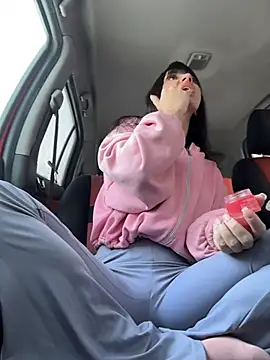 JulliaVegas online show from March 2, 2:03 am