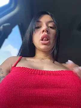 JulliaVegas online show from June 5, 2:07 am