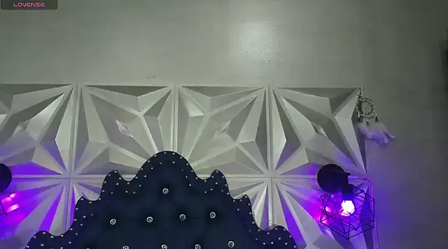 kitty pervertedx online show from February 1, 4:44 pm