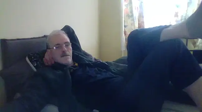 farock online show from March 17, 7:24 am