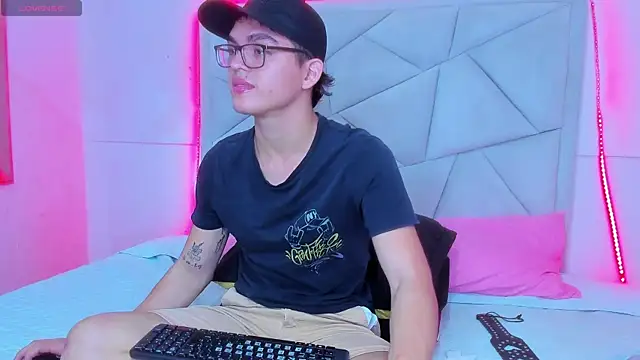 JACK BLOSSOM  online show from January 7, 11:58 am