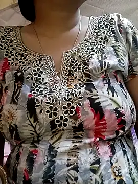 sunita-doll online show from October 3, 5:32 pm