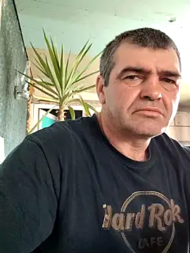 Snapshot of narcismarcu11 chatting on March 6, 8:08 am narcismarcu11 online show from March 6, 8:08 am