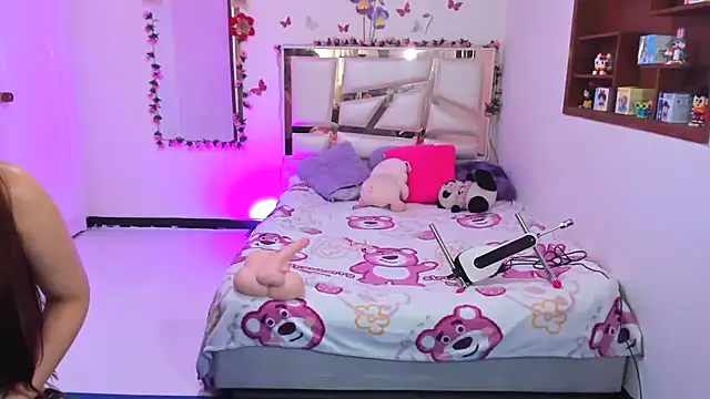 Snapshot of perlabeautiful chatting on November 22, 12:53 am perlabeautiful online show from November 22, 12:53 am