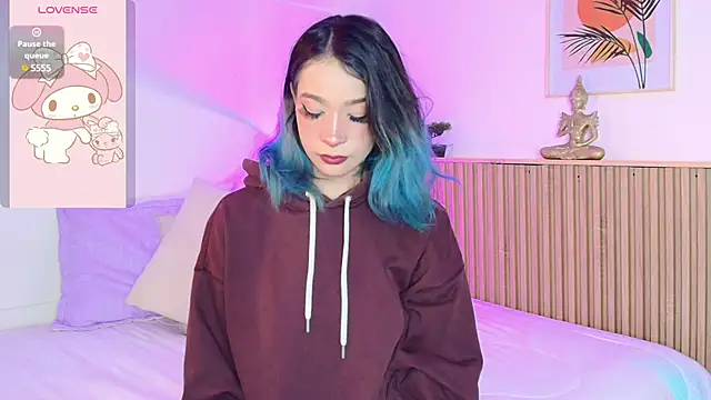 EmmaJhonnsson online show from February 22, 8:42 pm