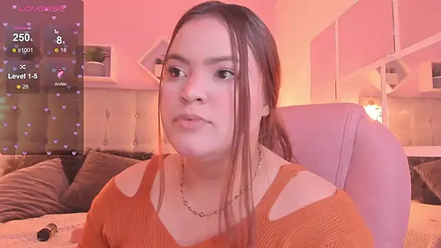 Snapshot of melanie_hh chatting on November 8, 4:01 am melanie hh online show from November 8, 4:01 am